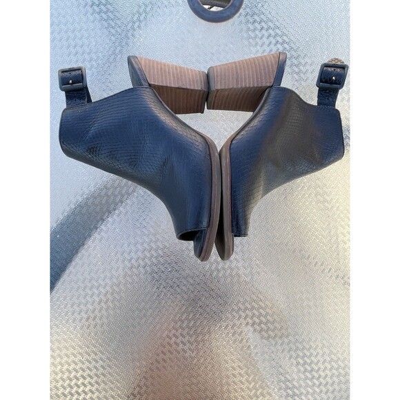 Ugg Audrey Exotic Dressy Black Leather Ankle Strap Heeled Sandals Size 7 - Picture 5 of 10